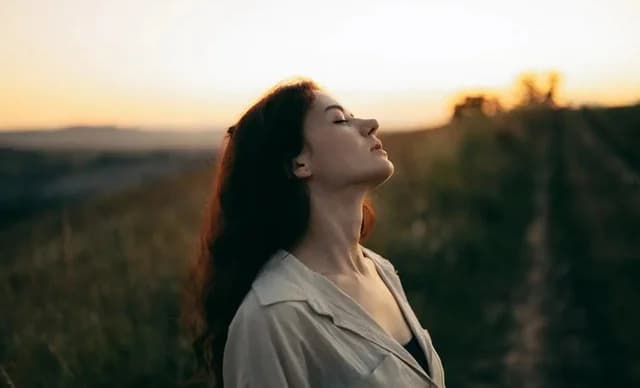 Дыхательные упражнения: 3 лучших упражнения для расслабления и концентрации