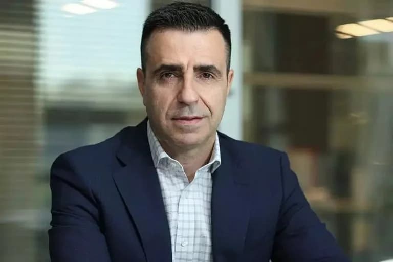 Marios Tempos wird nach dem Rücktritt von Sklikas zum Interims-CEO von ELTA ernannt