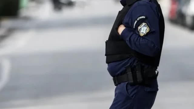 Салоники: Мошенничество с фальшивым полицейским – у 57-летней женщины украли 100 000 евро