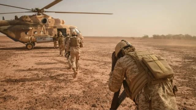 Reuters: Washington Prepares Permanent Military Presence in Damascus