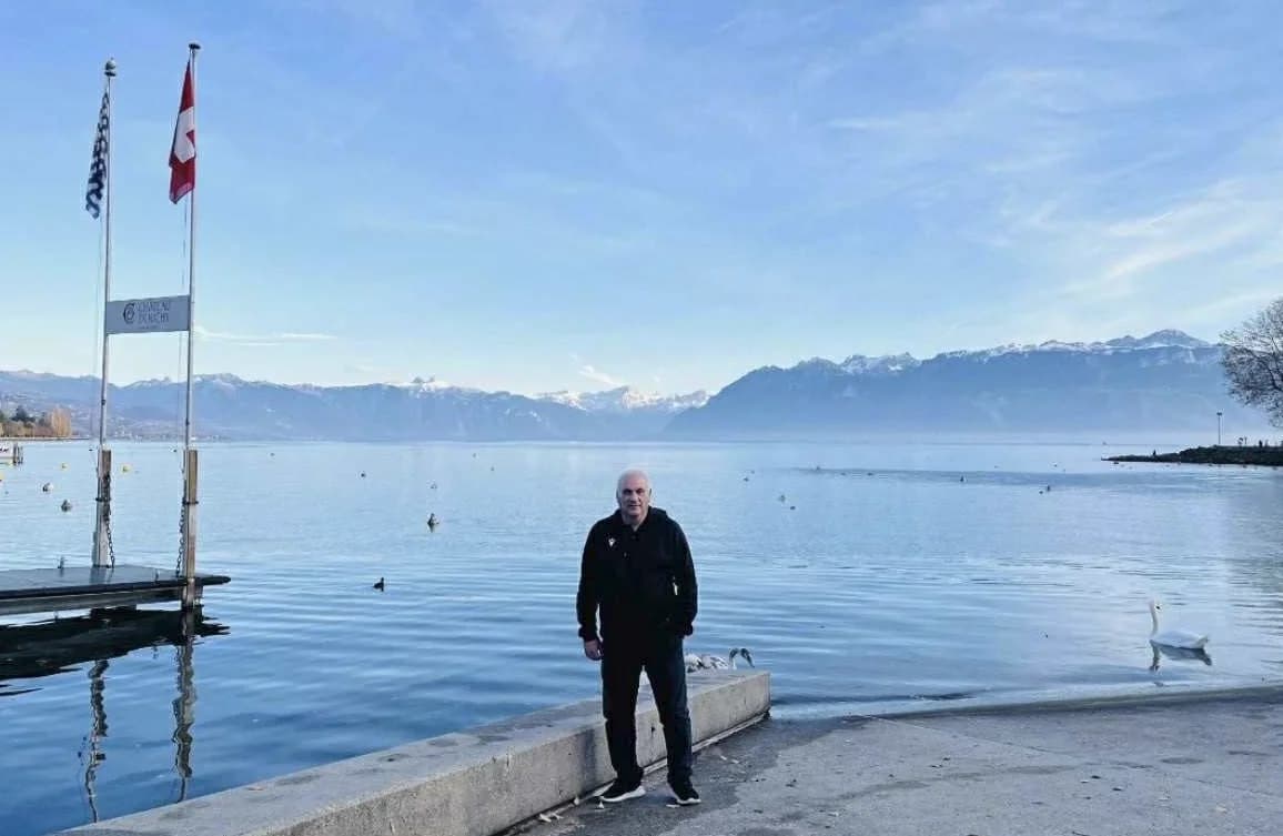Makis Nikolaou: Relaxing in Lausanne Before Radio Recital