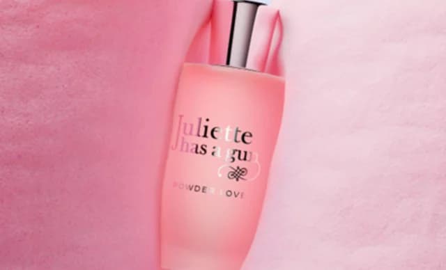 Juliette Has a Gun presenta su nueva fragancia: Powder Love