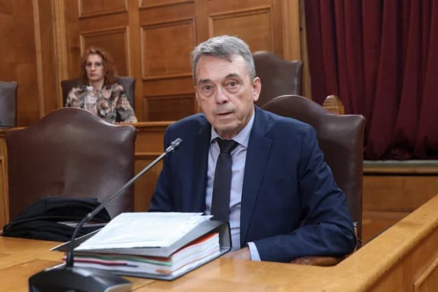 Varras: Voridis bat mich, zurückzutreten