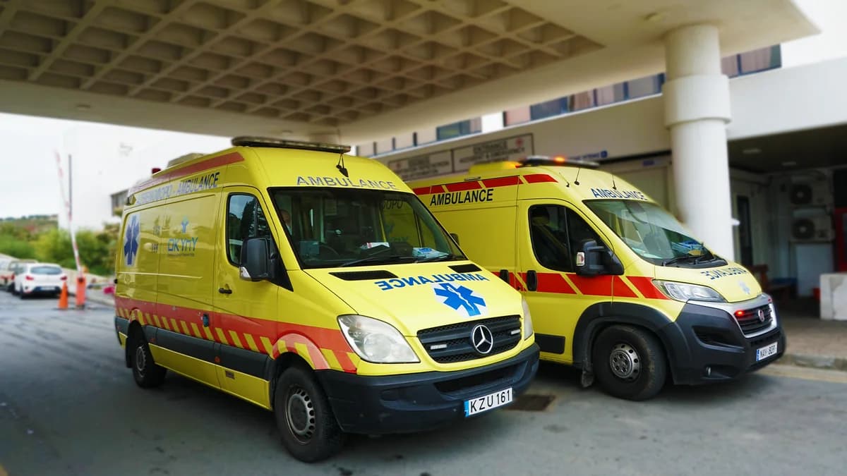 Λεμεσός: Τραυματισμός οδηγού σκούτερ σε τροχαίο
