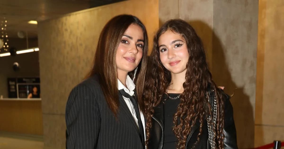 Angeliki Daliani: Rara aparición con su hija en el estreno de Cats