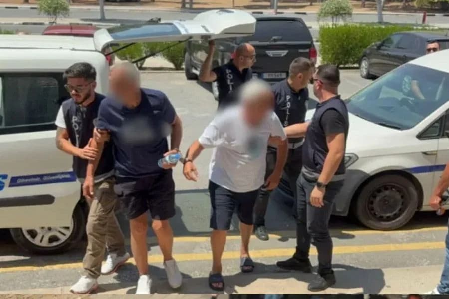 Τ/κ αντιδράσεις για την αθώωση των 5 Ε/κ: «Ξεκάθαρη συνωμοσία»