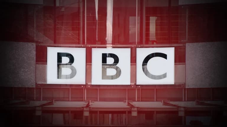 Руководители BBC ушли в отставку после критики монтажа речи Трампа