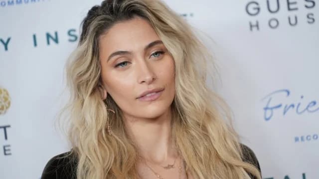 Paris Jackson enthüllt Nasenschaden durch Drogenkonsum