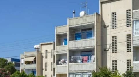 Πάνω από 1.300 κατοικίες προσφύγων υποθηκευμένες έναντι ΜΕΔ