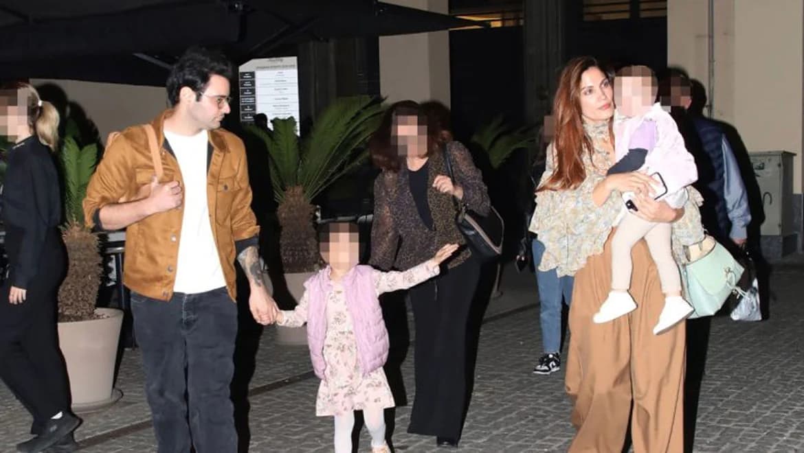Mary Synatsaki und Ian Stratis: Familienausflug mit ihrer Tochter