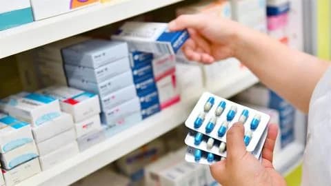 Diplaros: Beschwerden über Ablehnungen von Medikamenten durch die HIO