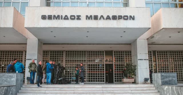 Tragedia de Tempi: El Tribunal Supremo prepara oficinas para los casos de Triantopoulos y Karamanlis