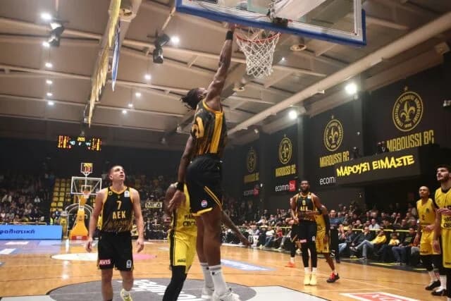 AEK vs Marousi: Victoria de AEK por 103-82