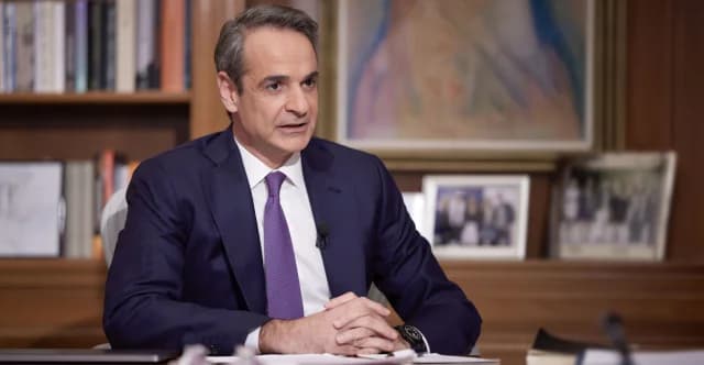 Mitsotakis: Fitch Upgrade is Good News, Aiming for Category A Economy