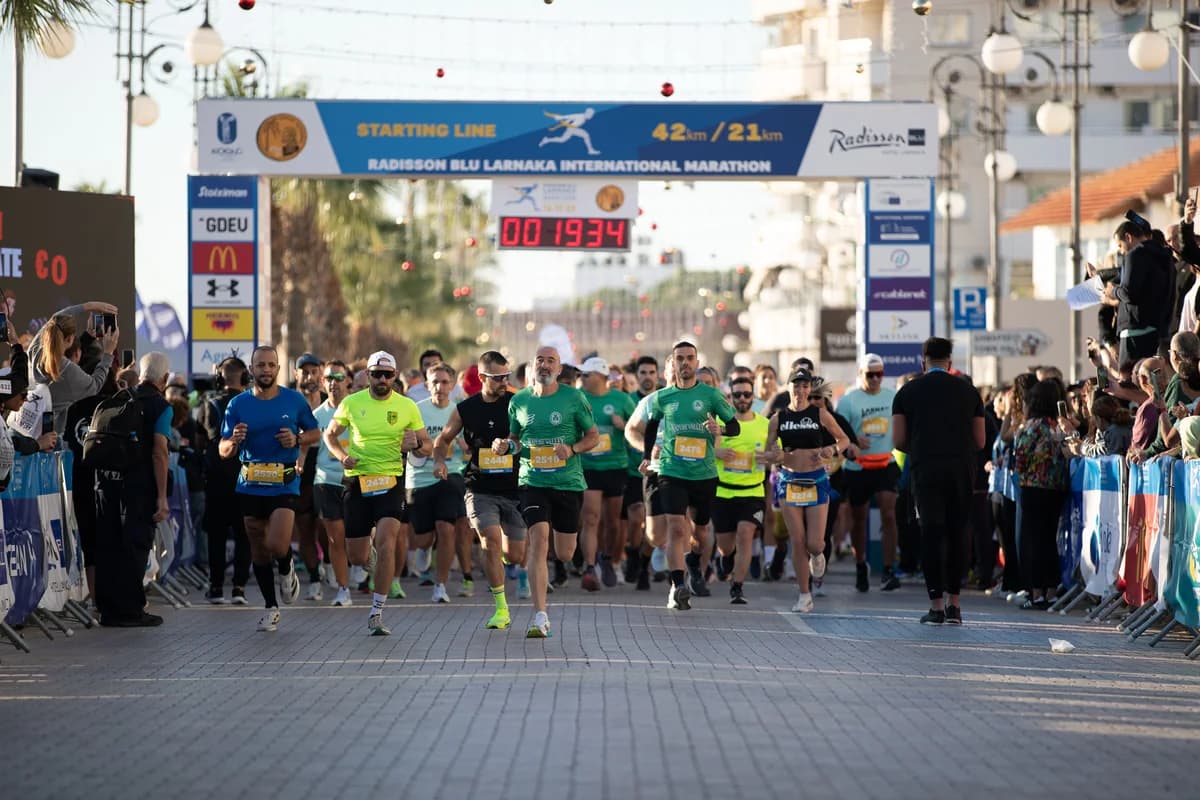 Rekordbeteiligung beim Radisson Blu Larnaca International Marathon