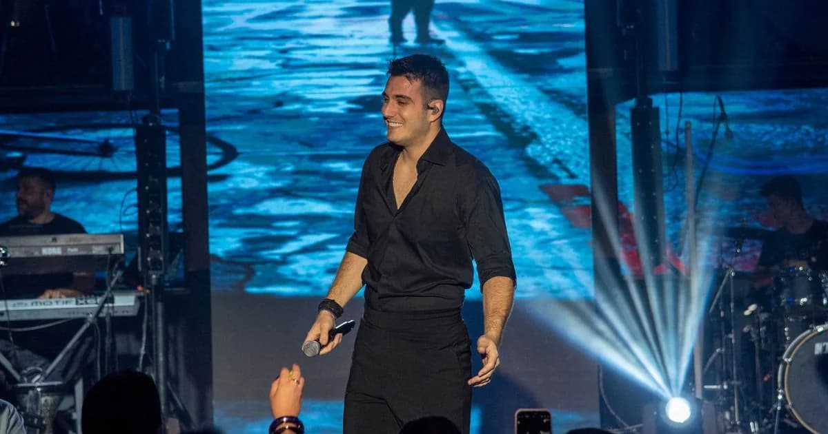 Exitosas presentaciones de Giorgos Kakosaios en Atenas