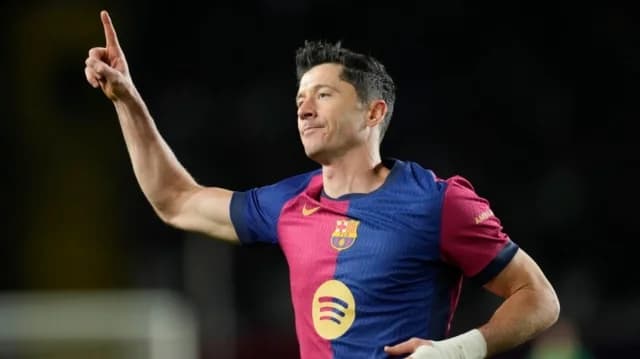 Barcelona: ¿Pidió a Lewandowski que dejara de marcar?