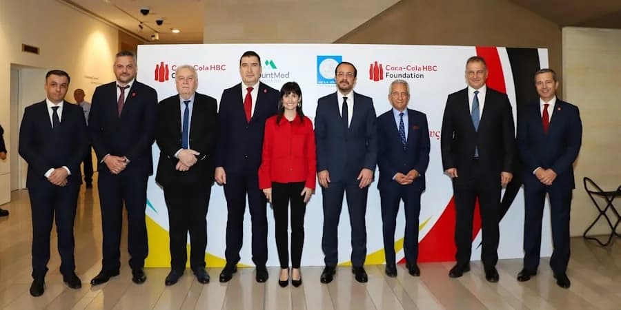 La Fundación Coca-Cola HBC dona 1 millón de euros para las zonas afectadas por el fuego en Limassol