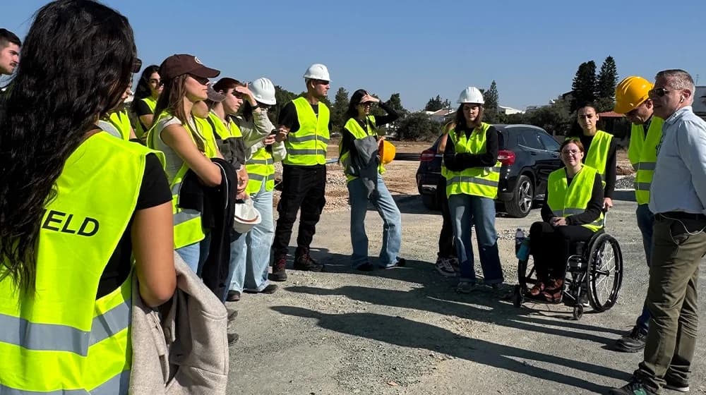 El Grupo Cyfield invierte en la nueva generación de Ingenieros Civiles