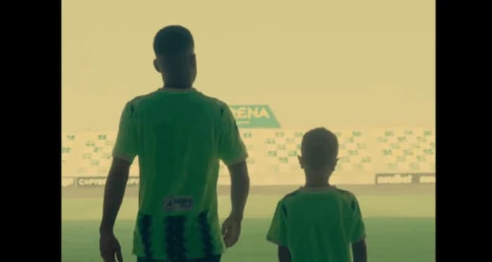 AEK Larnaca: "Ser del AEK significa más que fútbol" (Vídeo)