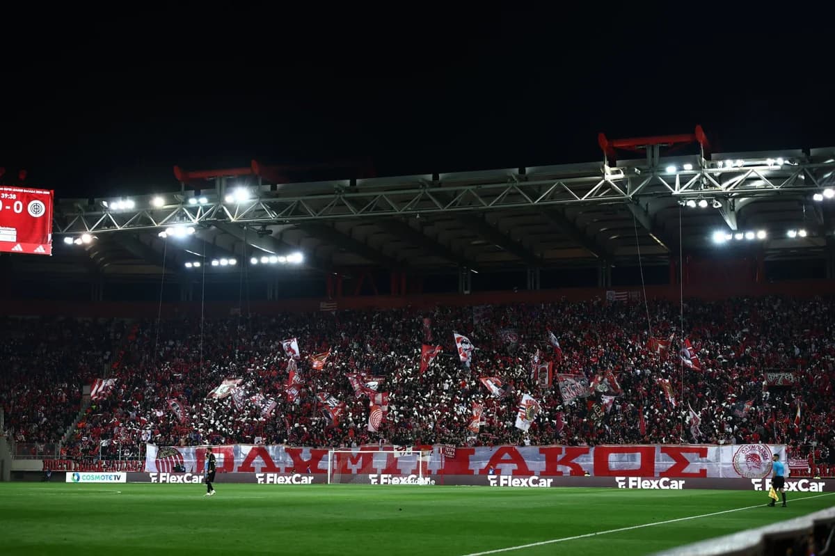 Olympiacos vs. Atromitos Agotado: Fuerte Apoyo de los Aficionados