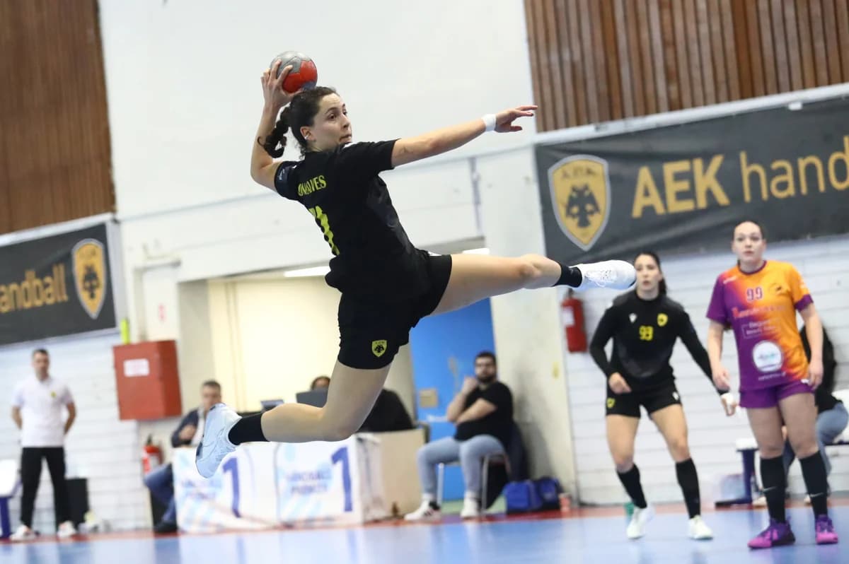 AEK bleibt ungeschlagen in der Frauenhandball A1, 5/5