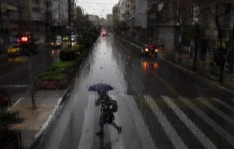 公民保护部门发布恶劣天气预警