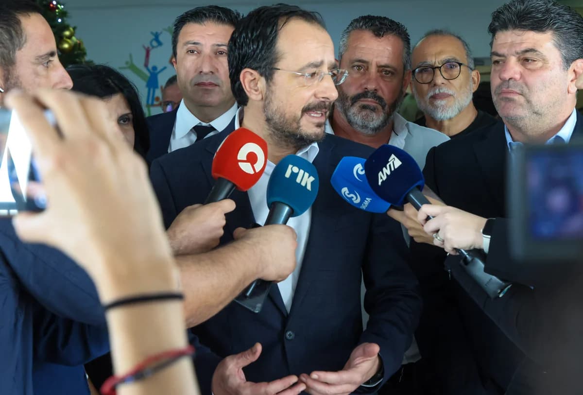 Χριστοδουλίδης: «Σεβασμός στην κυριαρχία της Ουκρανίας για κάθε λύση»