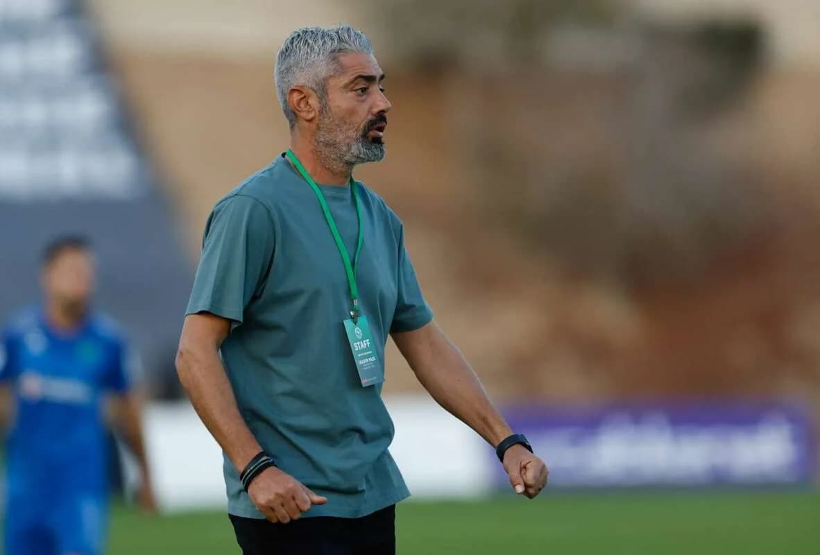אתניקוס אחנס: אלכסיס גרפוזיס גם מועמד לתפקיד המאמן הראשי