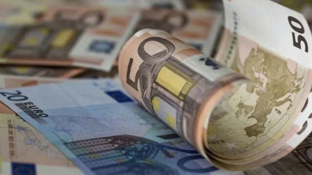 ΔΥΠΑ: Προπληρωμή επιδομάτων και Δώρου Χριστουγέννων από Τετάρτη