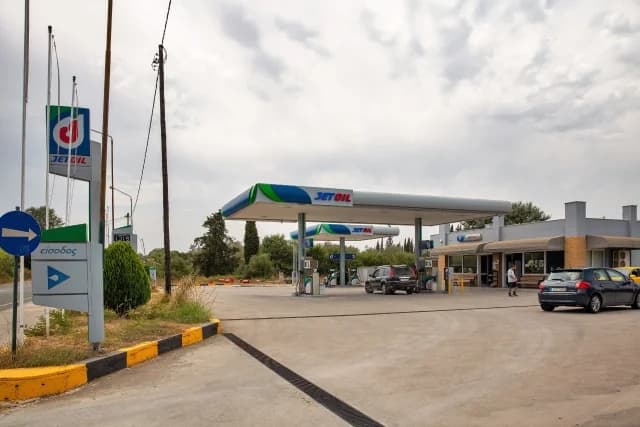 Cetracore-Jetoil: Αναστολή λειτουργίας λόγω ρωσικών κυρώσεων