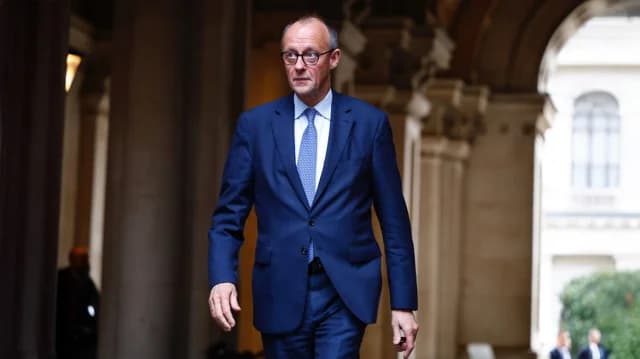 Deutschland erwägt Beteiligung an Friedenstruppe in der Ukraine