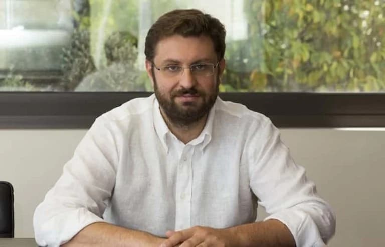 Zachariadis Calls for Cooperation Between Tsipras and Progressive Opposition