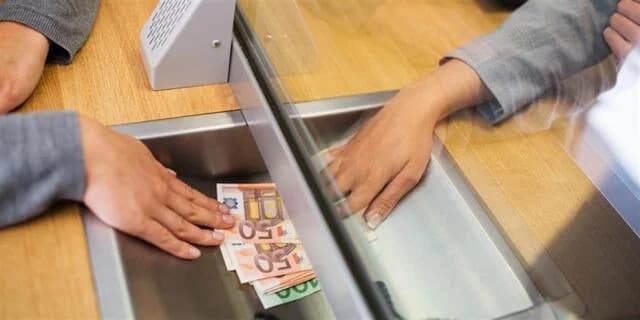 Griechische Wettbewerbskommission: Verzerrungen bei niedrigen Einlagenzinsen