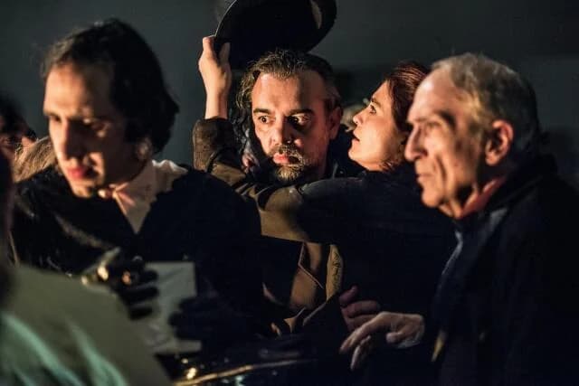 Муниципальный театр Пирея: премьера «Иванова» Чехова