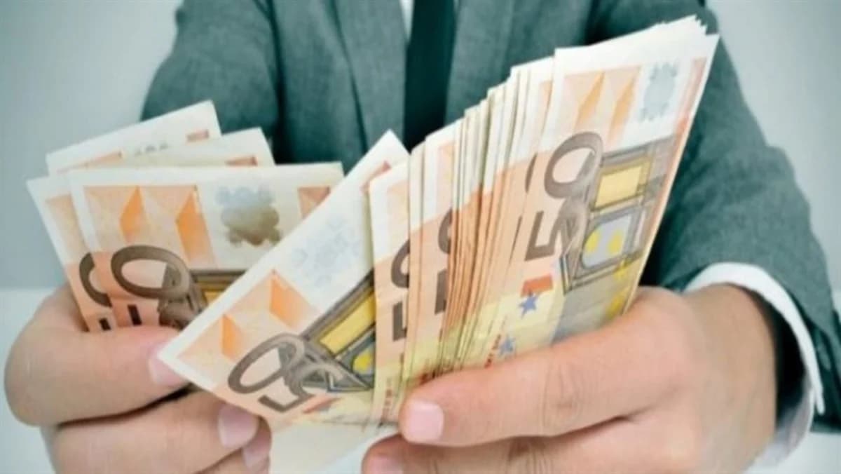 קפריסין: מענקים בסך 10,000 אירו לאמנים צעירים מוכשרים