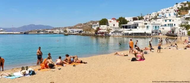 Γερμανόφωνος Τύπος: Νέα ρεκόρ για τον ελληνικό τουρισμό
