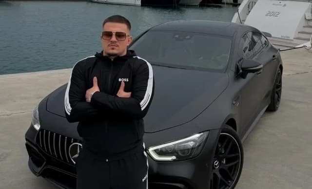 Σύλληψη του τράπερ Ivan Greko για κλοπή οχήματος στη Γλυφάδα