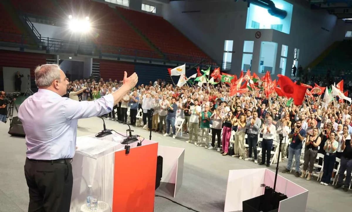 Stefanos Stefanou Re-elected as AKEL's General Secretary