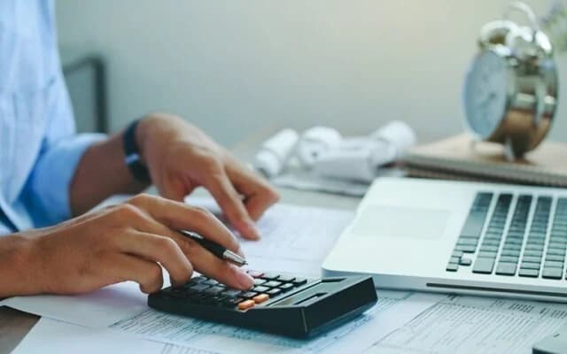 Налоговая служба: Более 5 млрд евро платежей должны быть произведены до 31 декабря – штрафы