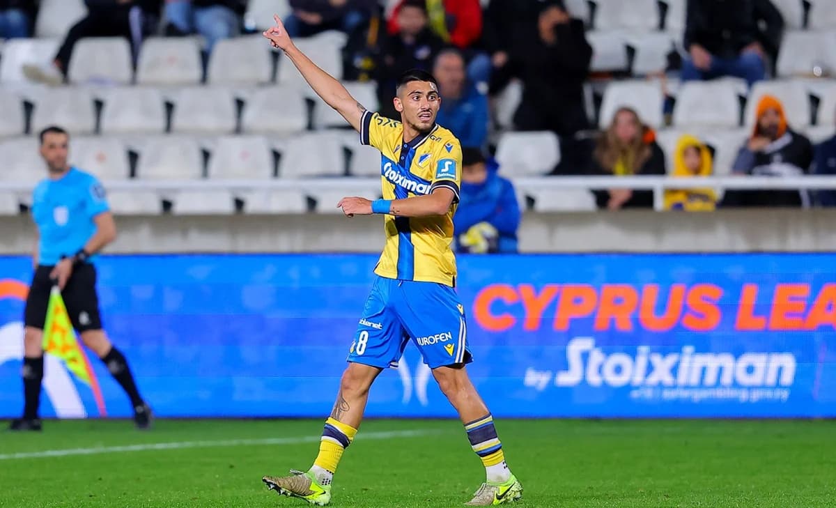 Satsias to Continue at Panaitolikos under Anastasiou!