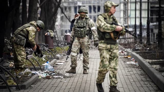 Putin Orders Conscription of 260,000 Soldiers in 2026