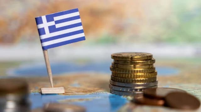 Ελλάδα: Μείωση ελλείμματος τρεχουσών συναλλαγών κατά 2,2 δισ. ευρώ