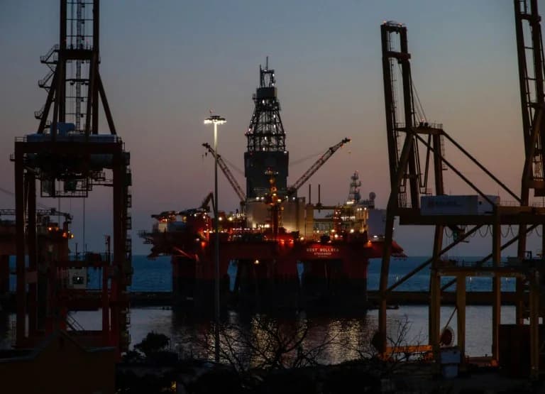 Petróleo: Gran caída y escenario de 50 dólares por barril