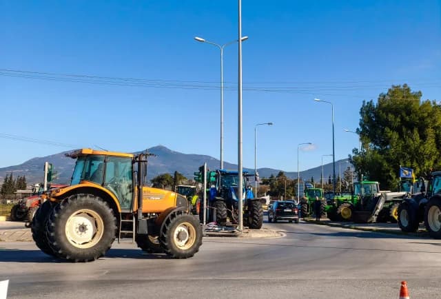 החלטות גורליות לגבי הפגנות החקלאים - פגישה במלגרה