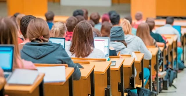Διαγραφή 308.605 μη Ενεργών Φοιτητών από Πανεπιστήμια