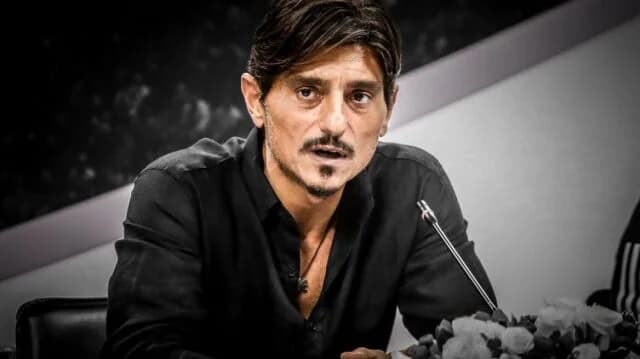 D. Giannakopoulos：我支持阿塔曼的选择