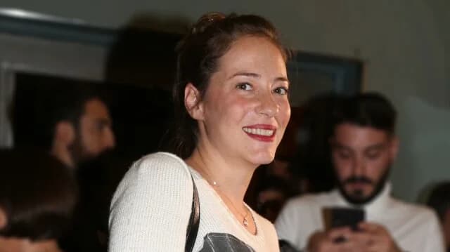Alexandra Ousta: 'Ich ging zu einem Psychologen, weil ich keine Kinder wollte'