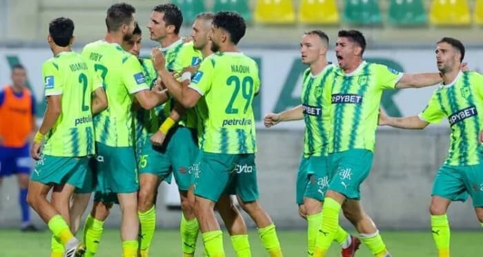 AEK против Anorthosis: Ключевой матч 16-го тура