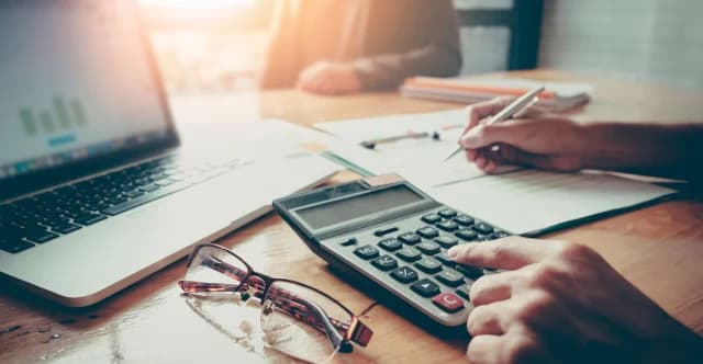 Sector Público: 'Eliminación' de Deuda Tributaria – ¿Quién se Beneficia?